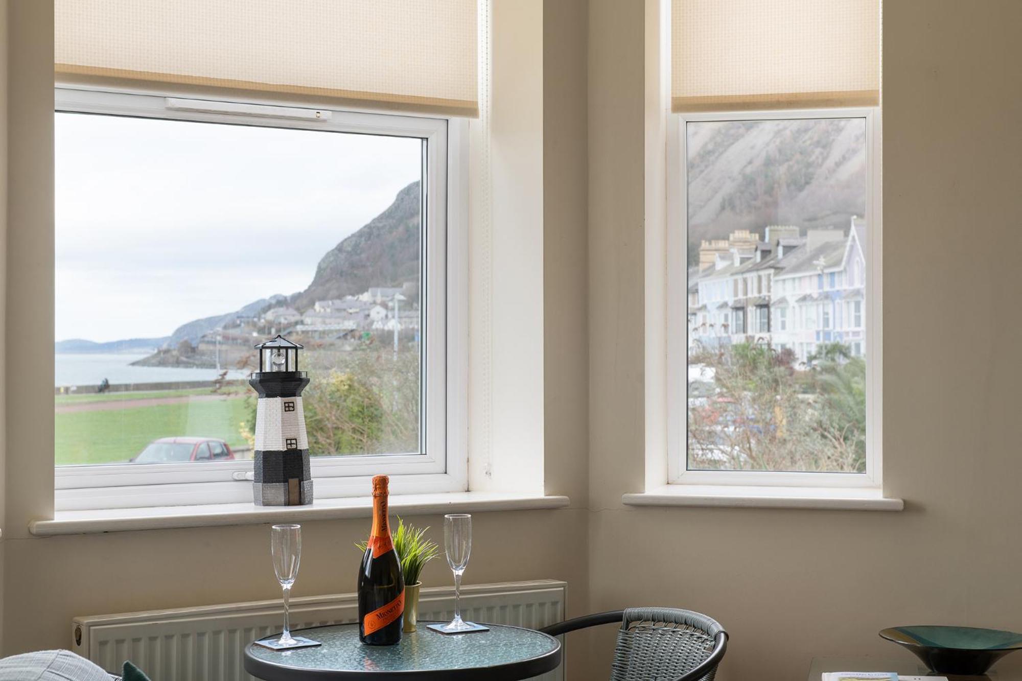 Puffin View Appartement Llanfairfechan Buitenkant foto